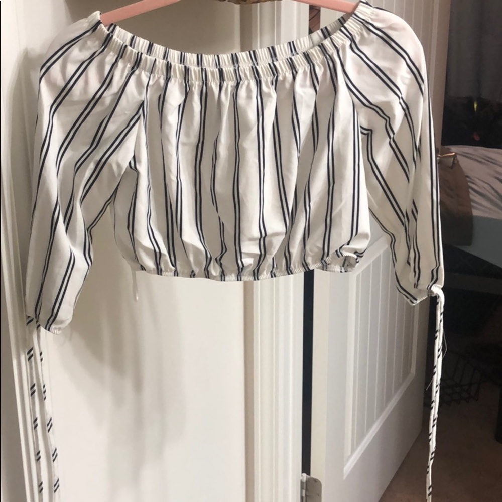 Cropped Top